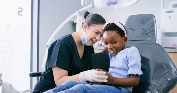 Best Tooth Extraction  in Hollis, OK